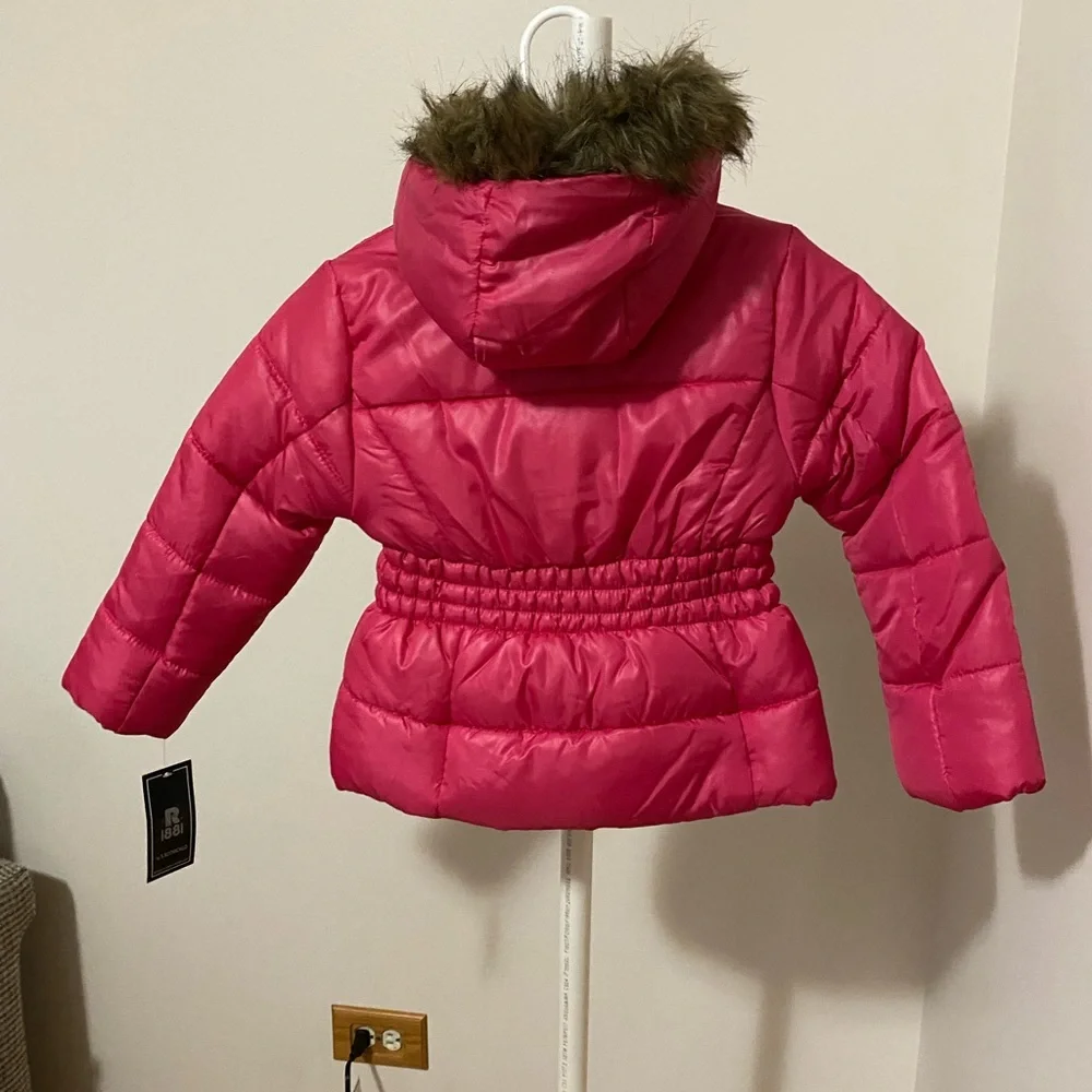 Girl’s Pink Rothschild Coat